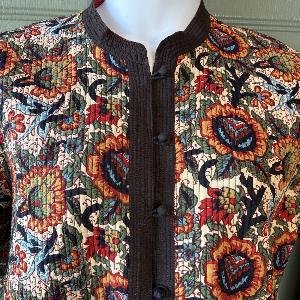 Reversible Quilted Jacket XL Floral Botanical Boho Chore Coat Asian Art to Wear - Picture 10 of 16